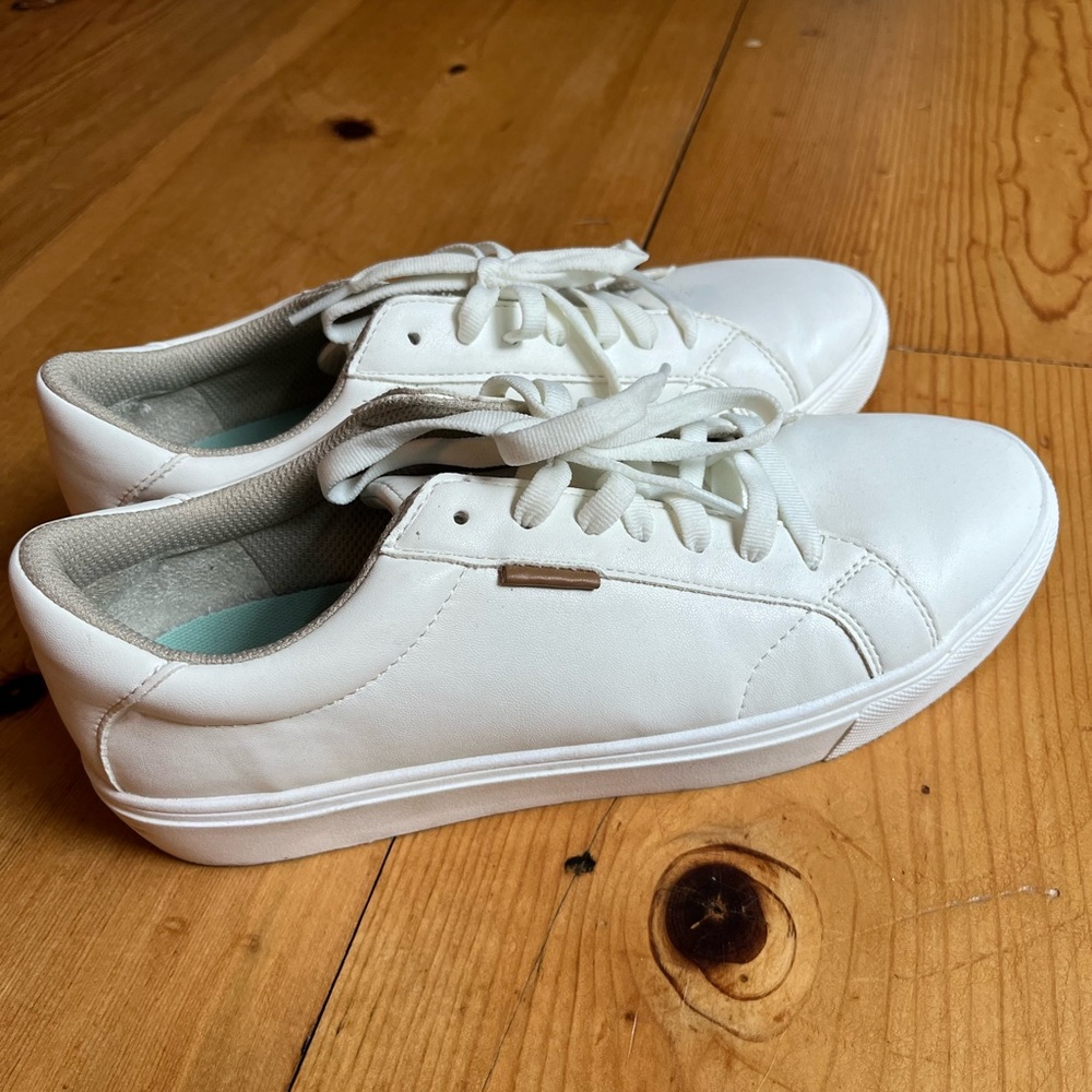 White Dr Scholls Sneakers